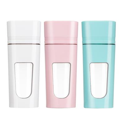 China Hotel Mini Blender 4 Blades Hand Electric Mini Portable Fruit Smoothie Juicer Usb Rechargeable Blender for sale