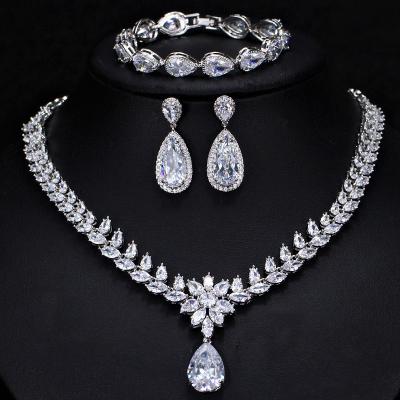 China Other accessories set three-piece zircon wedding formal dress factory direct sales high-grade bridal chain jewelry earrings necklace for sale