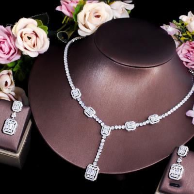 China Other Brilliant Two Piece Zircon Wedding Necklace Ear Stud Chain Dinner Dress Wedding Accessories Bridal Jewelry Set for sale