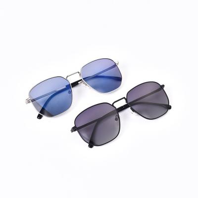 China Fashion Sunglasses Rendered In China Top Quality New Unisex Women Sun Glass Sunglasses for sale