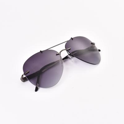 China Fashion Sunglasses Rendered In China Top Quality New Unisex Women Sun Glass Sunglasses for sale