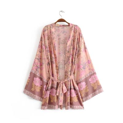 China Plus Size Plus Size Kimono Floral Print New Fashion Vintage Bohemian Kimonos Cardigan Women Short Cape for sale