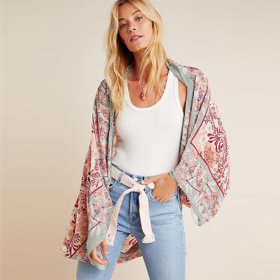 China Plus Size Female Plus Size Leah Kimono Style Floral Print Kimono Women's Cape Kimono Beach Outfit Oversized Vacation for sale