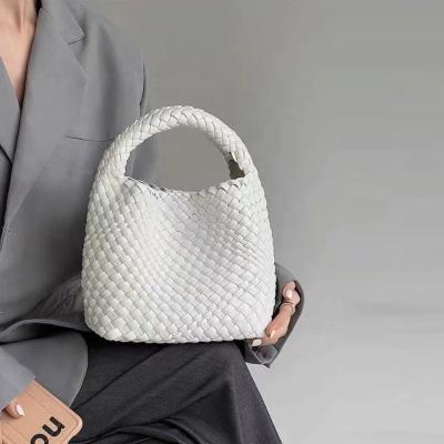 China Fashion In Stock Famous Designer Brands Leather Women's Tote Bag Pure Woven Female Shoulder Handbags For Women Luxury Free Shipping for sale