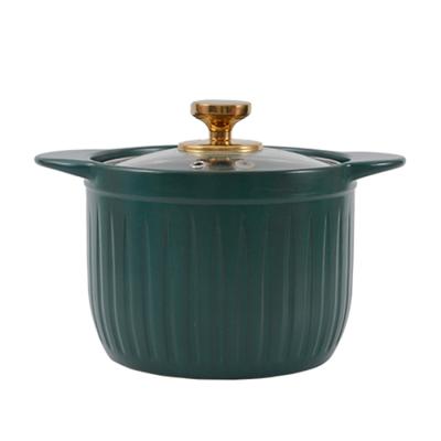 China Sustainable Kitchen Dining Casserole With Glass Lid Glaze Green Nordic Ceramic Casserole for sale