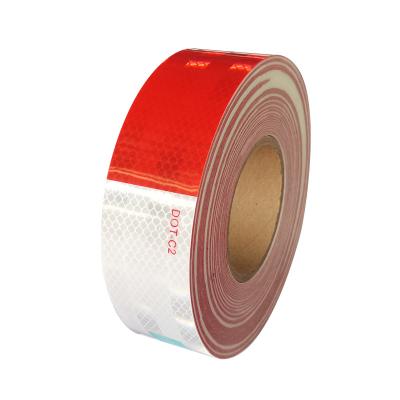 China Tearable Tractor Truck Vehicle Micro Prismatic Red And White DOT C2 Evidence Reflective Tape for sale