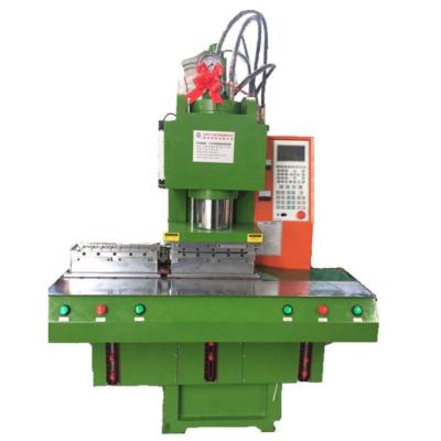 China 55Tons Full Automatic C Type Plastic Injection Molding Machine For Plug Making for sale