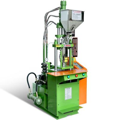 China 15 tons Mini Plastic Injection Moulding Machine Price zu verkaufen