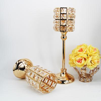 China Unique Black Luxury Empty Vintage Tabletop Metal European Style Vase Candle Glass Jars In Bulk for sale