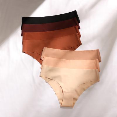 China Multiple Colors Ladies Antibacterial Comfortable Breathable Seamless Ice Silk Panties Plus Size Women Sexy Panties for sale