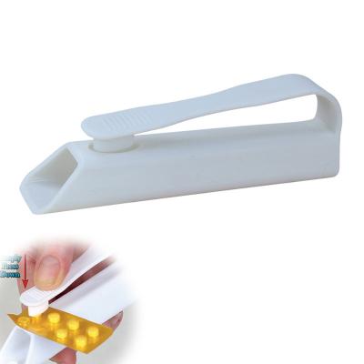 China TOPFENG Portable Small Medicine PP Capsule Stripper Easy Use Pill Punch And Tray for sale