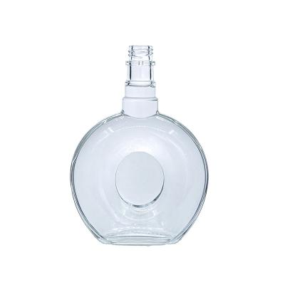 China Custom Beverage Glass Bottle Supplier 700ml Crystal Glass Bottle For XO/Brandy With Wholesales Price for sale