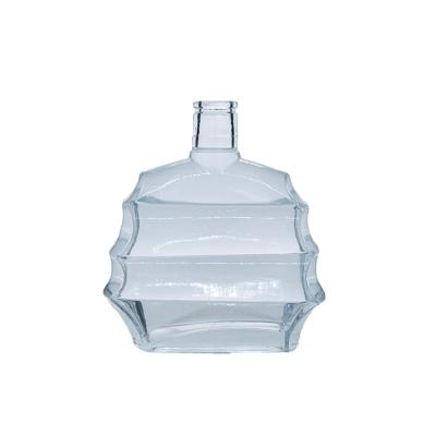 China Beverage 700ml 750ml Clear Vodka Glass Bottle For Liquor for sale