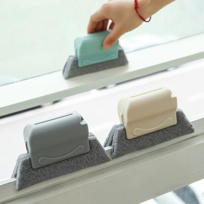 China Viable Window Groove Cleaning Brush Window Cleaning Cloth Window Crack Sponge Sweeping Remover for sale