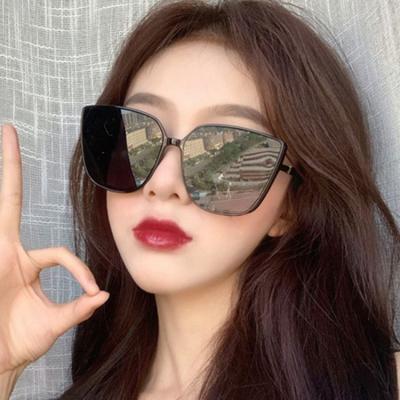 China 2020 Wholesale Environmental Friendly Vintage Glasses Fashion Sunglass Hot Selling Oversized Sun Glass Style New Big Frame Sunglasses for sale