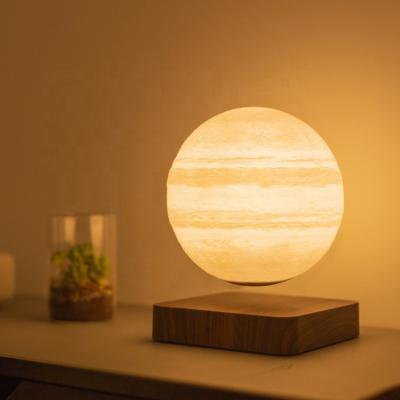 China Minimalist Baby Kids Room 3 Color Changing LED Magnetic Levitation Bedside Night Table Lamp Jupiter Mars Saturn Moon Home Floating Light Te koop