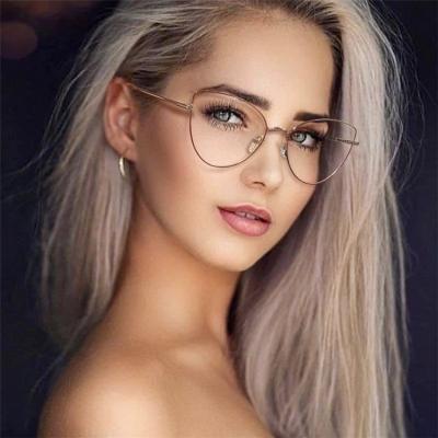 China Fashion Cat Eye Metal Optical Frames Brand Designer Computer Glass Anti-blue Myopia Light Frame Classical Anti UV400 Glass Frame for sale