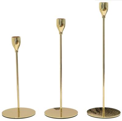 China Decorative Luxury Home Gold Candlestick Pillar Candle Holders Set of 3 for sale