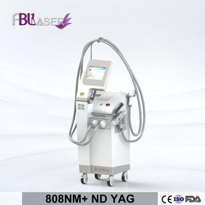 Chine le laser stationnaire d'épilation et de yag de laser de la diode 808nm tatouent la machine 2 de retrait dans 1 dispositif de beauté à vendre