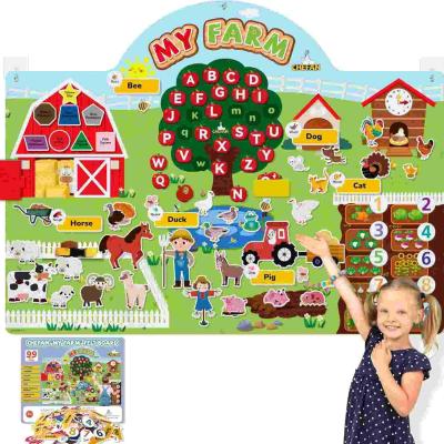 China Animales de granja Felt Story Board Set, 3.9 Ft 99 Pcs Casa de campo preescolar Jardín temático Tabla de franela Cuento de cuentos Aprendizaje temprano en venta