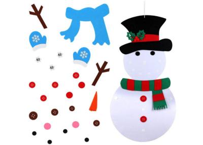 China Wall Hanging Xmas Gifts DIY Snowman Felt Christmas Decorations With 31pcs Ornaments for sale