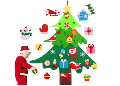 Cina gli ornamenti delle decorazioni 29pcs di natale di 3D DIY hanno ritenuto l'attaccatura di parete dell'albero di Natale in vendita