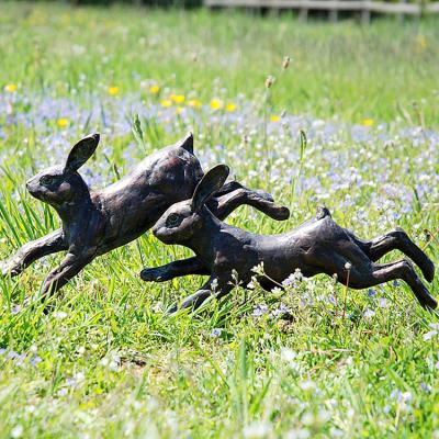 China Europe A Pairs of Rabbit Rabbit Hares Statue Bronze Casting Running Sculpture Garden Running Decoration Sculpture Statue for Outdoor for sale