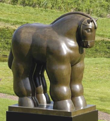 China Europe Botero Ancient Cast Iron Carve Classical Outdoor Metal Art Bronze Horse Naked Statue With High Quality for sale