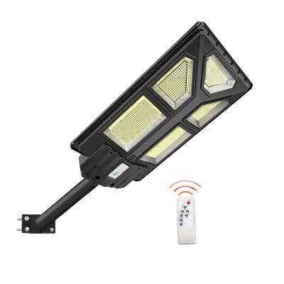 China ROAD Warranty 2 Years 100W 200W 300W LED Solar Street Light Use For Road for sale