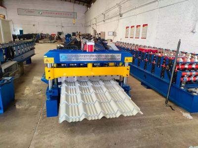 Cina Hydraulic Glazed Tile Roll Forming Machine Color Steel Coil Galvanized Steel Coil 3-5M/Min in vendita