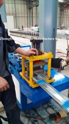 China Het Broodje die van de het Blinddeur van de aluminiumrol Machine 3 Ton 39mm/42mm/45mm vormen Te koop