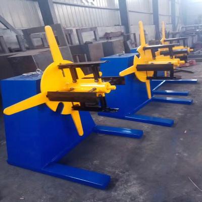 China Vorgestrichene galvanisierte Stahl-Selbstwirbelmaschinen-Maschine 3 Decoiler + 3kw 380V zu verkaufen