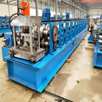 China Cnc-Blech-Leitschienen-Rolle, die Maschine mit 20 Rollenstationen Q235A bildet zu verkaufen