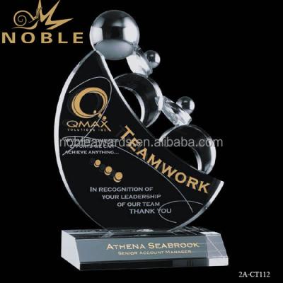 China Teamwork Sandblasting Wholesale Crystal Award Trophy Use America Technique Business Gift for sale