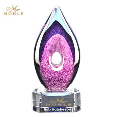 China New Europe Design Custom Engraved Waterdrop Hand Blown Glass Trophy for sale