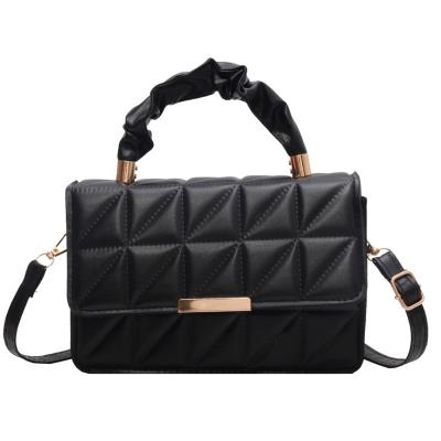 China 2023 High Quality Lingge Handbag 2023 New Fashion Stylish Pleated Fashionable Chain Cross Shoulder One - Small Body Square Bag for sale