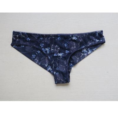 China QUICK-DRY Sexy Women's Mesh Printing Women's Low-waist Lace Panties Slim Brief Sexy Women's Vitality Girls Underwear for sale