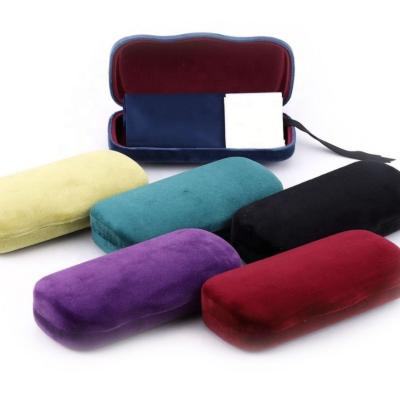 China Fashional Glasses Case Metal Logo Brand Sunglasses Custom Velvet Packaging Box Hard Sunglasses Case for sale