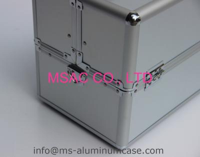 China Silver aluminum makeup cases cosmetics handbags beauty cases multi-trays makeup train case for sale