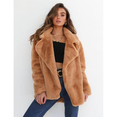 China Excellent Winter Jacket Women Fashion Casual Formal Stripper Coat Viable Thick Faux Fur Coat for sale