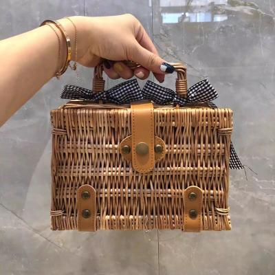 China New High Quality Beach Straw Bag Women Handbags Designer Beach Wicker Basket Moroccan Rattan Bag for sale