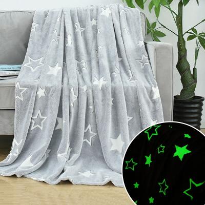 China Glow in the Dark Wholesale Cheap Stars Glow in the Dark Knitted Coral Fleece Kids Luminous Bedding Blanket Blankets for sale