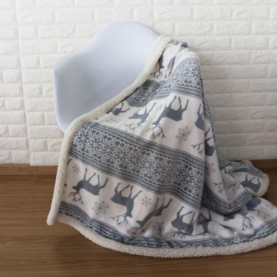 China PORTABLE Polyester Throw Sherpa Blanket Reindeer Cute Soft Printed Thick Sherpa Blanket for sale