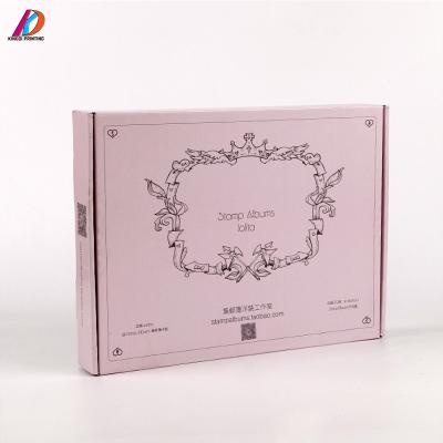 China Recycled Shipping Packaging Materials Cardboard Cardboard Corrugated Mailing Box For Clothing for sale