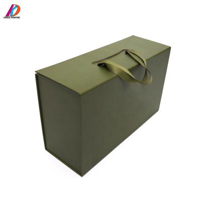 China Biodegradable Large Size Custom Logo Paper Packaging Box With Rope Handle for sale