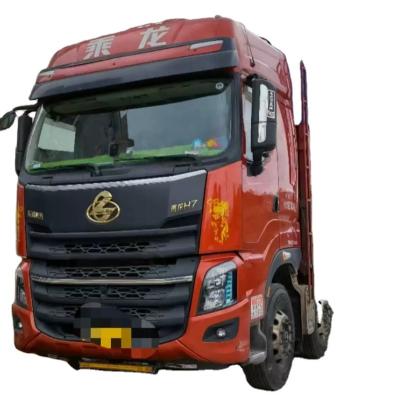 China Fabric Dongfeng Chenglong H7 460 Good Dimension Firewood Car State Price Franchises Container Cargo Van for sale