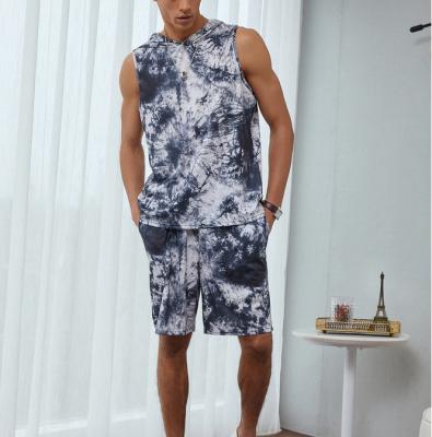 China Breathable Tie Dye Set Sleeveless Loose Fit Tank Top With Hood And Beach Shorts Set For Men for sale