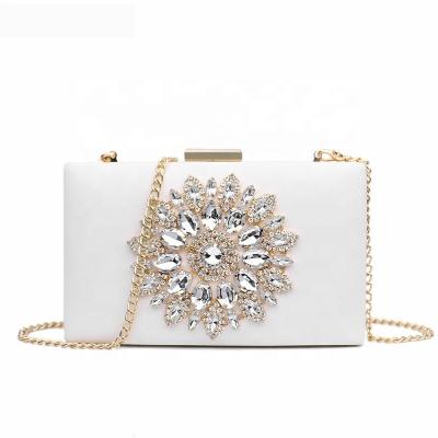 China Fashion White Women Clutch Bag Bridal Evening Crystal Summer Bags Wedding Clutch Purse For Women Luxury Cross Small - Side Body Bags Purse for sale