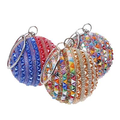 China Fashion Ceramics Beaded Women Clutches Diamonds Rivet Round Fashion Lady Evening Bags Crystal Wedding Party Bridal Purse for sale