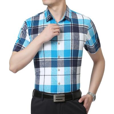 China Summwe Men's Anti-Wrinkle And Plaid Spring Shirt Thin Fit Short Sleeve Casual Poplin Lapel Shirts Checked Shirt For Business Men for sale